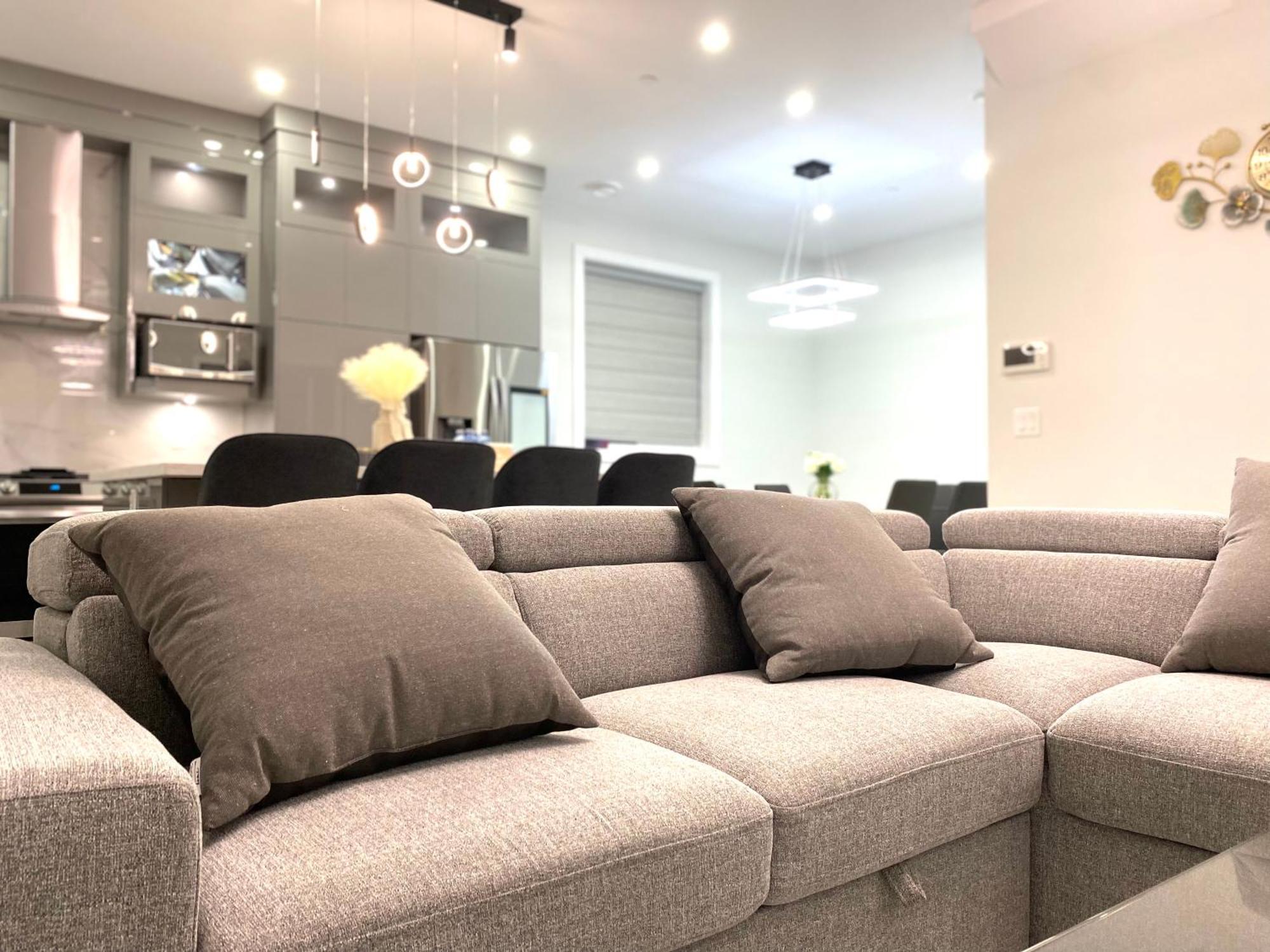 Modern And New House Near Pne With Big Garden And Free Parking Apartment Ванкувър Екстериор снимка