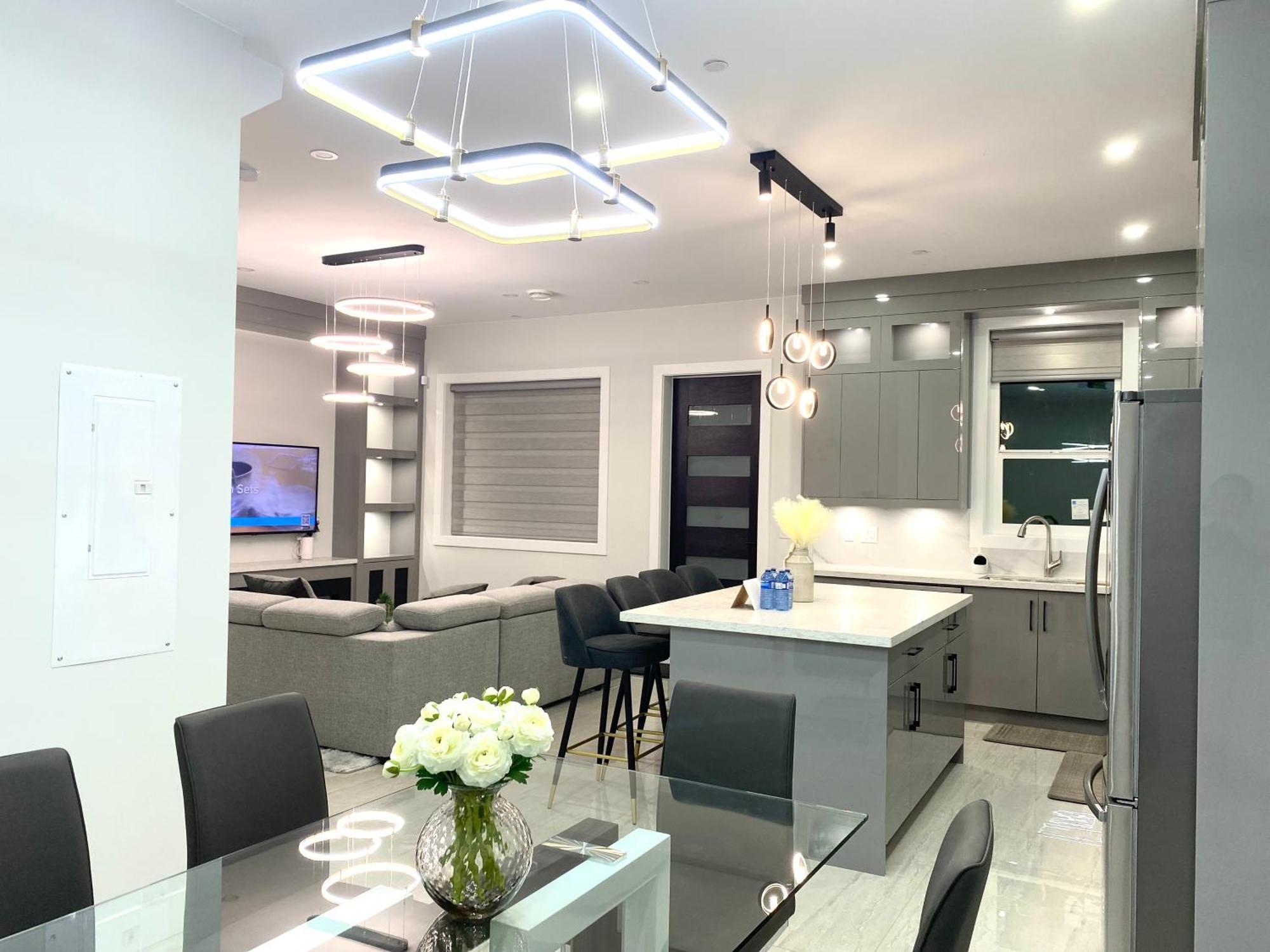 Modern And New House Near Pne With Big Garden And Free Parking Apartment Ванкувър Екстериор снимка